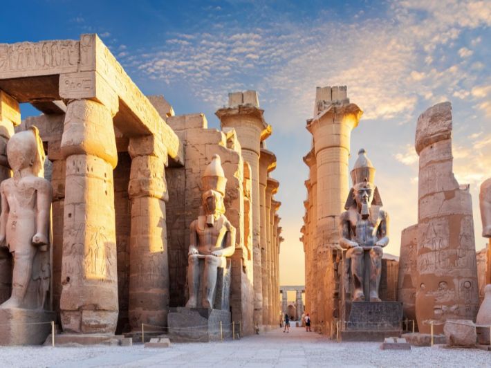 https://traveltopchoice.com/wp-content/uploads/2024/11/الأقصر1-8.jpg