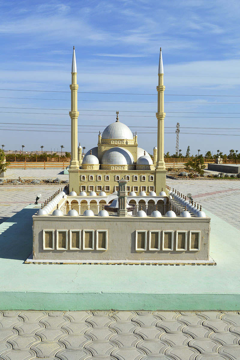 https://traveltopchoice.com/wp-content/uploads/2024/12/MINI-EGYPT-PARK-8.jpg